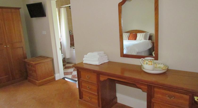 Gate Lodge B&B Portumna Habitación foto
