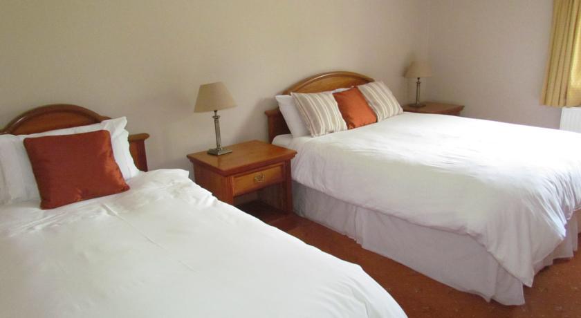 Gate Lodge B&B Portumna Habitación foto